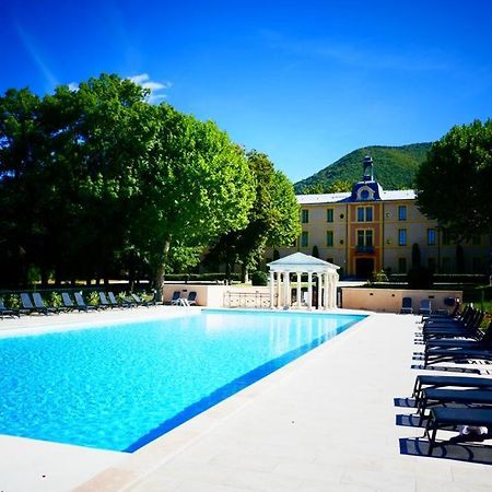 Ferienwohnung La Vue Est Belle Montbrun-les-Bains Exterior foto