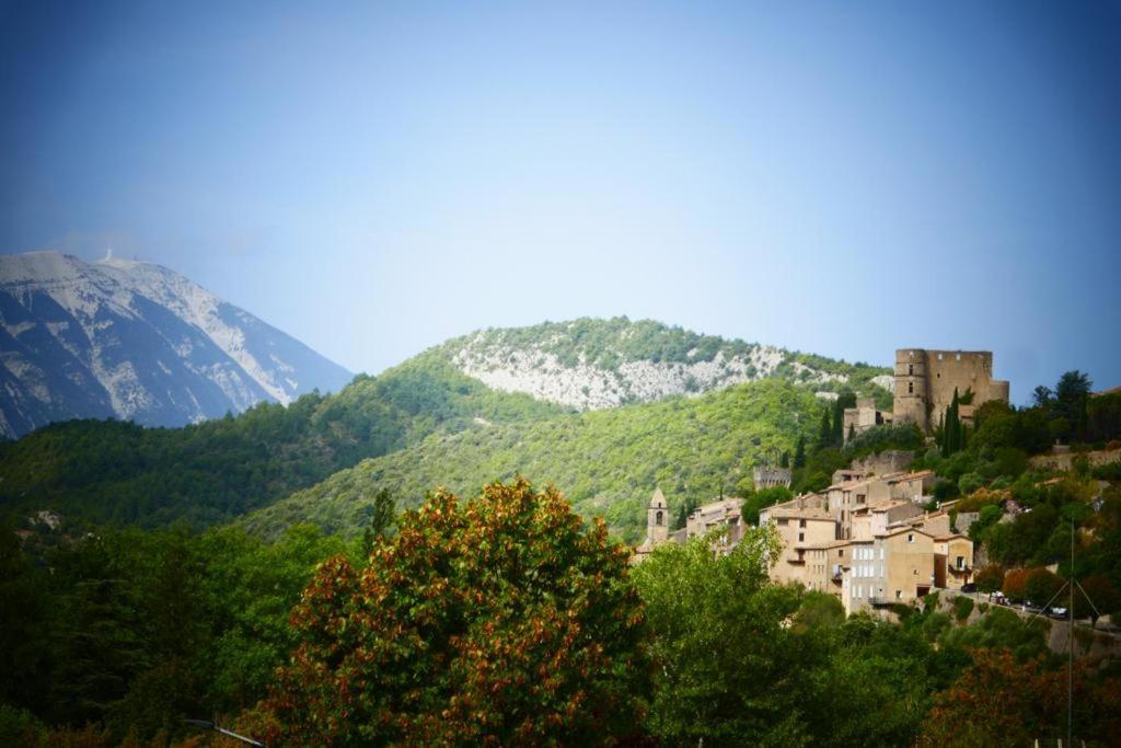 Ferienwohnung La Vue Est Belle Montbrun-les-Bains Exterior foto