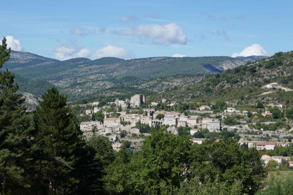 Ferienwohnung La Vue Est Belle Montbrun-les-Bains Exterior foto