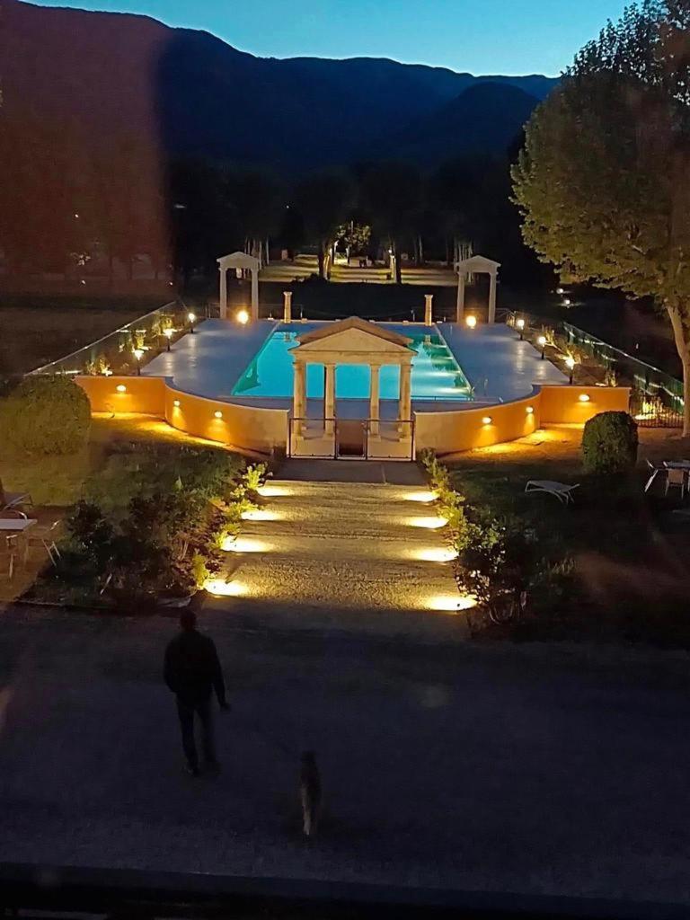 Ferienwohnung La Vue Est Belle Montbrun-les-Bains Exterior foto