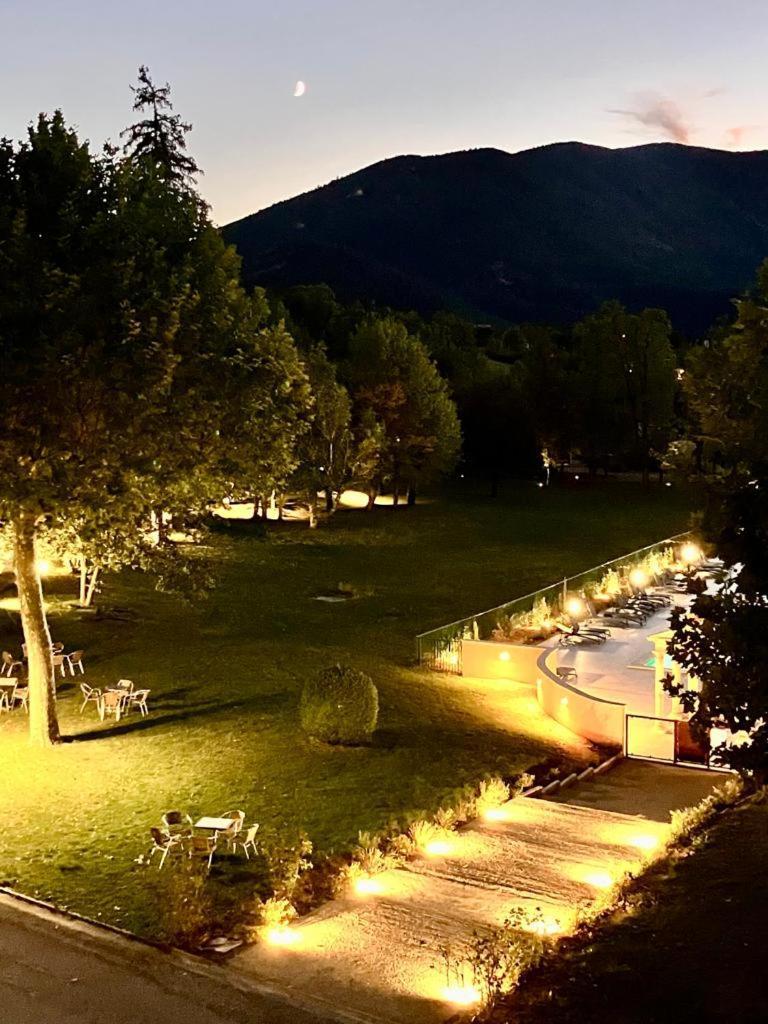 Ferienwohnung La Vue Est Belle Montbrun-les-Bains Exterior foto